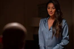 Vanessa (Shay Mitchell)