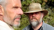 Zwischen dem grummeligen Eigenbr&ouml;tler Pierre (Gr&eacute;gory Gadebois, re.)  und dionysischen Tech-Champion Vincent (Lambert Wilson, li.) entsteht eine besondere Freundschaft.