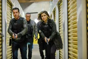 V.l.: Antonio Dawson (Jon Seda), Hank Voight (Jason Beghe), Erin Lindsay (Sophia Bush)