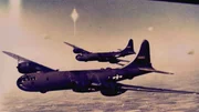 Piloten im Zweiten Weltkrieg bezeichnen die f&uuml;r sie unerkl&auml;rlichen Sichtungen als "Foo-Fighter".