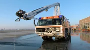 Großraumlöschfahrzeug auf dem Flughafen Frankfurt. Großraumlöschfahrzeug auf dem Flughafen Frankfurt.