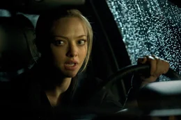 Jill (Amanda Seyfried) glaubt, dass sie dem T&auml;ter dicht auf den Fersen ist. Doch vielleicht ist es genau andersherum?