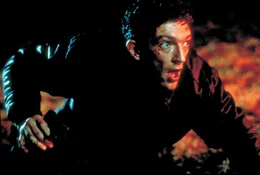 Max Kerkerian (Vincent Cassel)