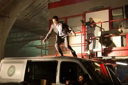 Zwischen Jack (Chris Pine, l.), William (Kevin Costner, r.) und Viktor Cherevins Schergen entbrennt ein Kampf auf Leben und Tod ...