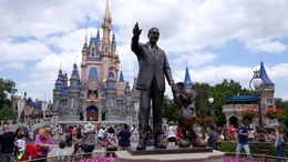 Einmal im Leben nach Disney World &ndash; f&uuml;r viele ein Kindheitstraum. 2022 lockt das "Magic Kingdom" 17 Millionen Touristen ins K&ouml;nigreich der ber&uuml;hmten Zeichentrickmaus.