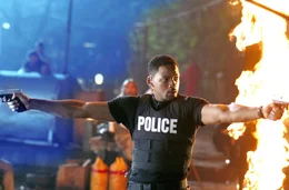 Det. Mike Lowrey (Will Smith)