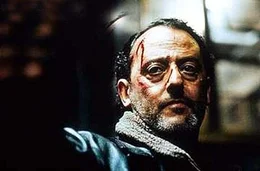 Pierre Niemans (Jean Reno)