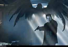 Max Payne (Mark Wahlberg)