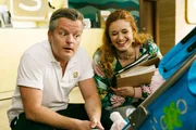 Ingo (André Dietz) und Steffi (Madeleine Krakor) werden schon wieder von dem Thema Kinder eingeholt.