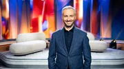 Moderator Jan Böhmermann in seiner ZDF Primetime-Sendung "Lass dich überwachen!"