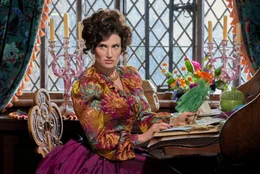 Vivian (Idina Menzel)