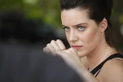 Die Schauspielerin Lexi (Michelle Ryan) kämpft am Filmset gegen Zombies. Dabei weiß sie noch nicht, dass ein echter Mörder es auf sie abgesehen hat. Die Schauspielerin Lexi (Michelle Ryan) kämpft am Filmset gegen Zombies. Dabei weiß sie noch nicht, dass ein echter Mörder es auf sie abgesehen hat.