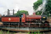 SWR Fernsehen EISENBAHN-ROMANTIK, "Mit Dampf und Diesel durch die Pampa - Eisenbahn in Uruguay". Auch nach über 100 Jahren noch unter Dampf: die Nr. 120 von Beyer-Peacock aus Manchester.