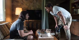 Clyde Logan (Adam Driver, r.); Jimmy Logan (Channing Tatum, r.)
