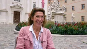 Wien ist eines der beliebtesten Reiseziele der Deutschen. Es gibt viele Gründe, die Stadt an der Donau zu lieben. Prominente Wiener und Wienerinnen erzählen von ihrer Stadt. - Schauspielerin Adele Neuhauser.