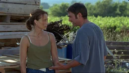 Als der Handwerker Ivan (Sergi L&oacute;pez, r.) in ihr Leben platzt, verliebt sich Suzanne (Kristin Scott Thomas, l.) schnell und heftig in ihn. Schon bald f&auml;llt sie die Entscheidung, aus ihrer Ehe auszubrechen und sich ihrer neuen Liebe hinzugeben ...
