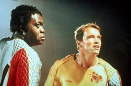 William Laughlin (Yaphet Kotto, l.); Ben Richards (Arnold Schwarzenegger, r.)