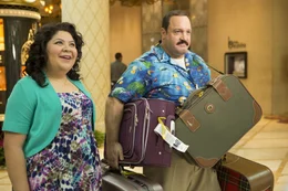 L-R: Maya Blart (Raini Rodriguez), Paul Blart (Kevin James)