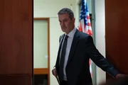 Kevin Tagg (Rupert Everett)