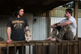 L-R: Adam Driver als Clyde Logan, Channing Tatum als Jimmy Logan.