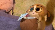 Mort bringt Koto einige Drinks. Mit ihnen will er versuchen, den König zu stürzen. Doch dann bittet dieser ihn, ebenfalls einen Schluck zu nehmen.