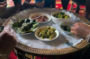 In Laos wird Nees Bambussuppe serviert