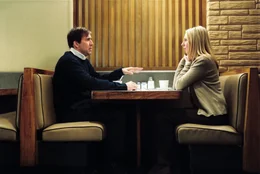 Je st&auml;rker Dave (Nicolas Cage, l.) versucht, seine Frau (Hope Davis, r.) zur&uuml;ckzugewinnen und alles unter Kontrolle zu kriegen, desto eher muss er einsehen, dass das Leben genauso unvorhersehbar ist wie das Wetter ...