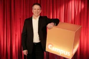 Heute zu Gast bei Campus Talks: Prof. Dr. Arno Rauschenbeutel (im Bild) und Prof. Dr. Robert Schlögl.