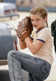 Missy (Raegan Revord)