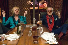 Quentin (Bill Nighy) und Gavin (Rhys Ifans,l.)