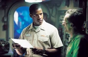 Ron Hunter (Denzel Washington, l.), Lt. Roy Zimmer (Matt Craven)