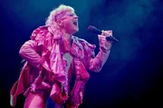Peaches bei einem Auftritt in &bdquo;Huxleys Neue Welt&ldquo; in Berlin