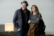 Kyle Nevin (Corbin Bernsen, l.); Jessie Nevin (Julianna Guill, r.)