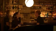 Alice (Andrea Riseborough, l.) und Jack (Domhnall Gleeson, r.) treffen sich zum ersten Mal für ein Blind Date.
