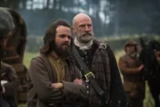 Angus Mhor (Steven Walters, l.) und Dougal MacKenzie (Graham McTavish) Angus Mhor (Steven Walters, l.) und Dougal MacKenzie (Graham McTavish)