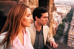 v.l.n.r: Isabelle (Cecile de France) und Xavier (Romain Duris)