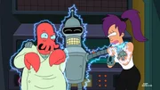 Mit der Hilfe von Bender (M.) und Zoidberg (l.) versucht Leela (r.) das Crash-Rennen gegen die Idioten zu gewinnen, die sie beleidigt haben ...