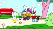 Beim Spielen im Park kommt Franz (l.), Ferdinand (M.) und Simon (r.) die Idee für ihr neues Superheldenabenteuer.