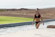 Verdreht allen den Kopf: (Rebecca Ferguson). Doch kann man ihr wirklich trauen?; Verdreht allen den Kopf: (Rebecca Ferguson). Doch kann man ihr wirklich trauen?