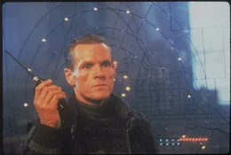 Stuart (William Sadler)