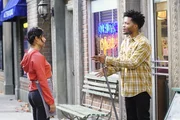 Sofia (Diane Guerrero, l.); Franco (Jermaine Fowler, r.) Sofia (Diane Guerrero, l.); Franco (Jermaine Fowler, r.)