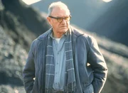 Die NSA ist Brill (Gene Hackman) auf der Spur. Der erfahrene Informationsh&auml;ndler sprengt sofort seinen Unterschlupf und fl&uuml;chtet.