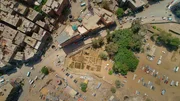 Notgrabung des &auml;gyptisch-deutschen "Heliopolis Projekt" mitten im heutigen Kairo. Hier war der gr&ouml;&szlig;te und bedeutendste Tempelbezirk &Auml;gyptens. Schon bald sollen hier Neubauten entstehen.