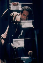 Monk (Tony Shalhoub) ist in seiner Phobie, z.B. gegen Bakterien, gefangen.