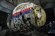 Wrackteile des Malaysia-Airlines-Flugs MH17. Wrackteile des Malaysia-Airlines-Flugs MH17.