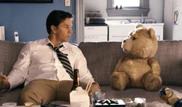Wird John (Mark Wahlberg) seinen besten Freund Ted f&uuml;r die Liebe seines Lebens auf die Stra&szlig;e setzen? Sie stellt ihn vor ein Ultimatum, denn Ted hat mit seinen Drogen-, Alkohol- und Sexexzessen nicht gerade den besten Einfluss auf John ...; Wird John (Mark Wahlberg) seinen besten Freund Ted f&uuml;r die Liebe seines Lebens auf die Stra&szlig;e setzen? Sie stellt ihn vor ein Ultimatum, denn Ted hat mit seinen Drogen-, Alkohol- und Sexexzessen nicht gerade den besten Einfluss auf John ...