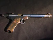 Die Tatwaffe wird 45 Meilen vom Tatort gefunden. Führt sie auch zum Täter? Die Tatwaffe wird 45 Meilen vom Tatort gefunden. Führt sie auch zum Täter?