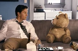 Ted und John (Mark Wahlberg).