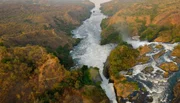 Stromschnellen bei den Murchison-Falls im Murchison-Falls-Nationalpark.