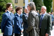 SOKO Donau: Die Ermittlungen führen zu einem traditionsreichen Eliteinternat; im Bild (v.li.): Jonathan Beck (Julian Meinsdorff), Thaddäus Reich (Stockinger), Stefan Jürgens (Carl Ribarski), Hannes Gastinger (Konrad Wagner).